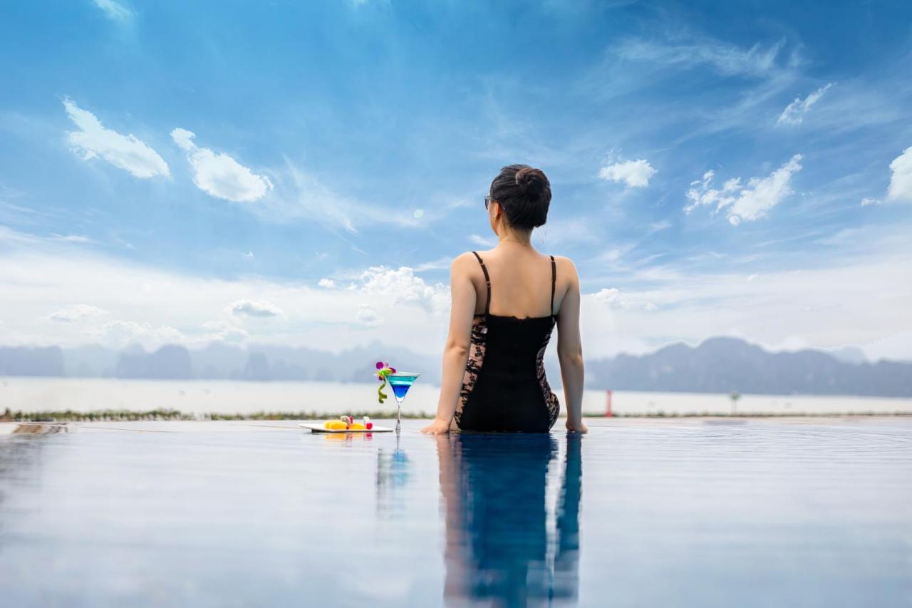 Muong Thanh Luxury Ha Long Centre Hotel Zewnętrze zdjęcie